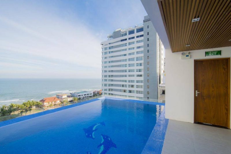 khách sạn Đà Nẵng có bể bơi