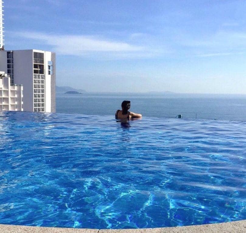 khách sạn 3 sao gần biển có hồ bơi đà nẵng