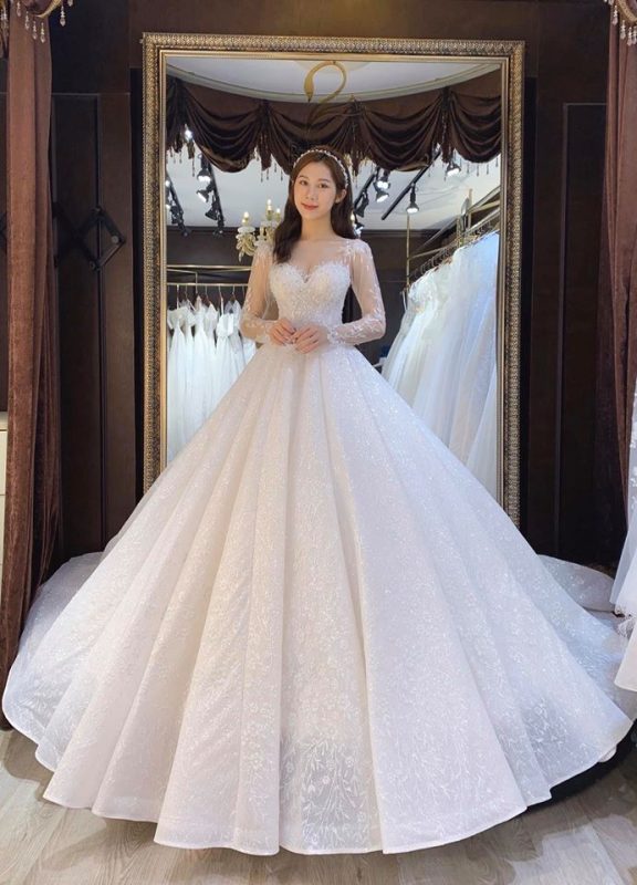 Top 5 cửa hàng may và cho thuê áo cưới đẹp, uy tín tại Hà Nội
