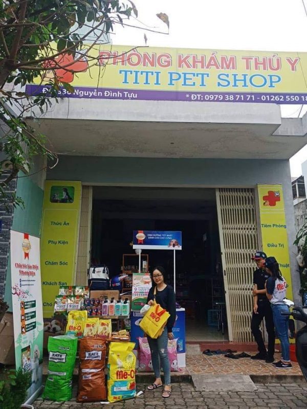 Cửa hàng thú cưng Titi