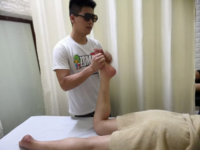 massage người mù đà nẵng