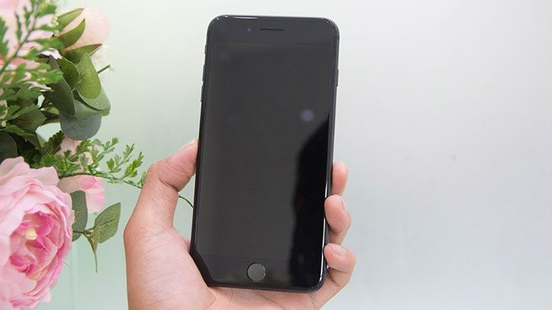 màn hình iphone 8 bị đen